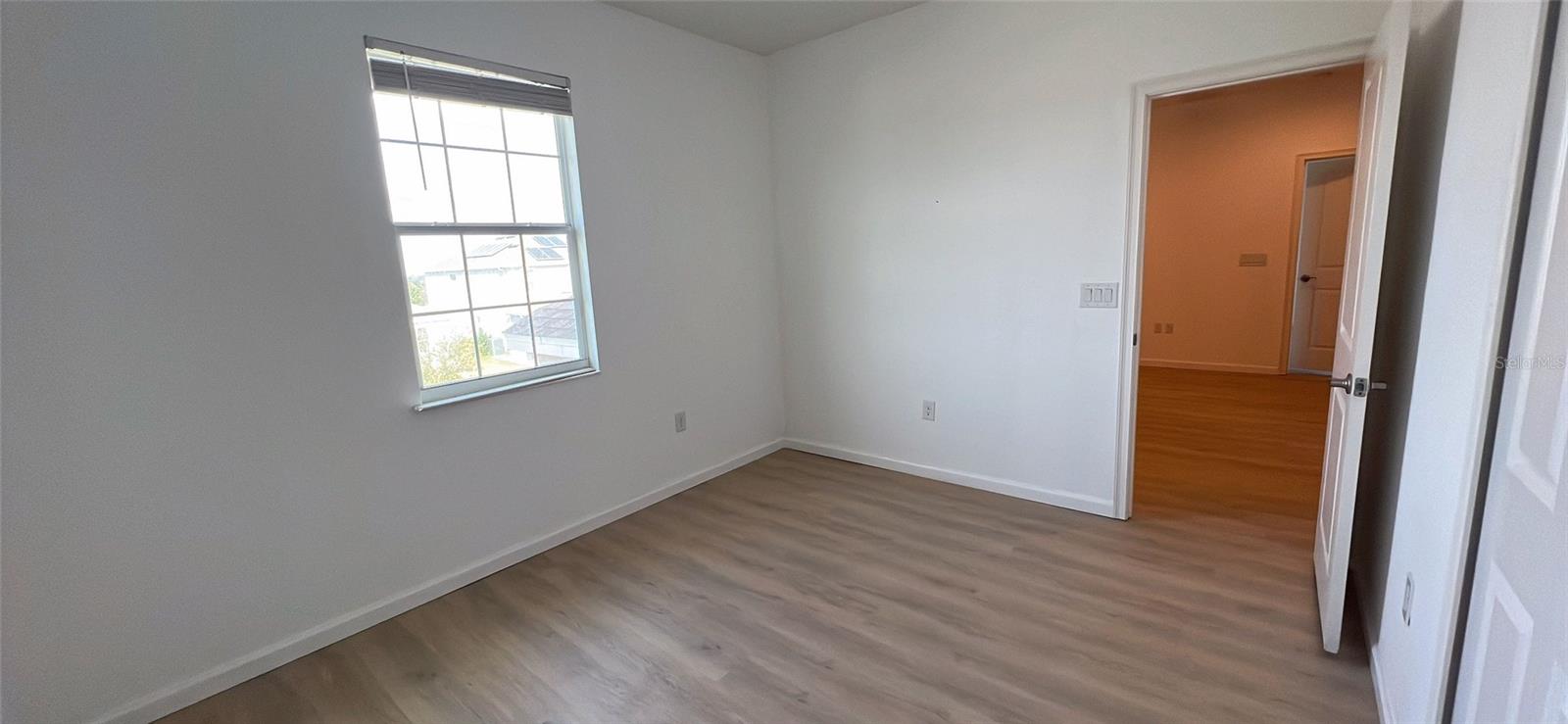 Image 45 of 63 For 817 Opal Court