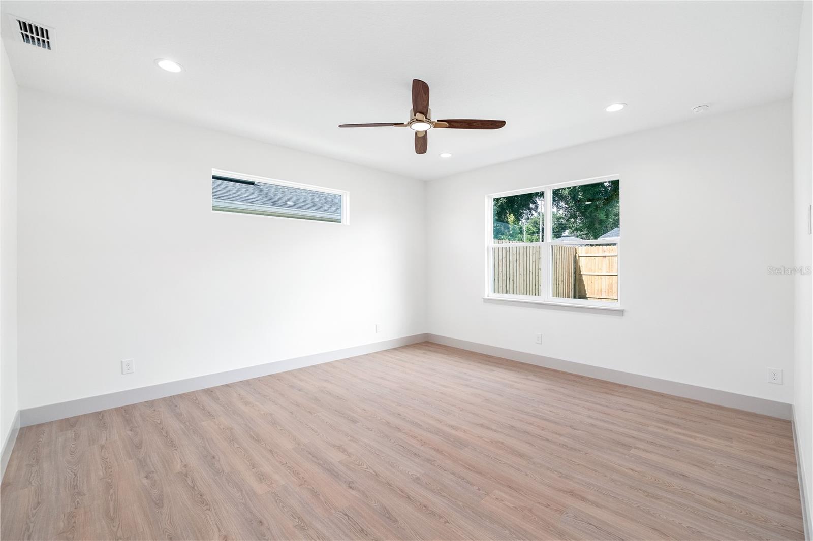 Image 14 of 26 For 1606 Lake Margaret Drive
