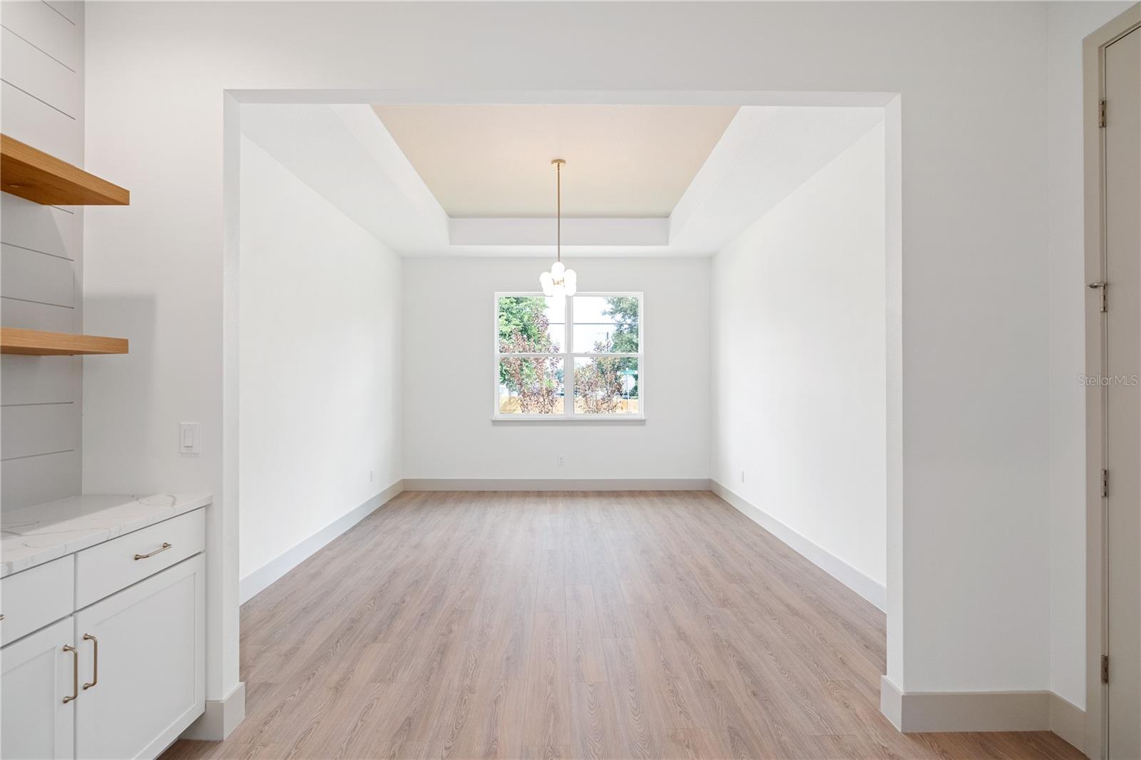 Image 3 of 26 For 1606 Lake Margaret Drive