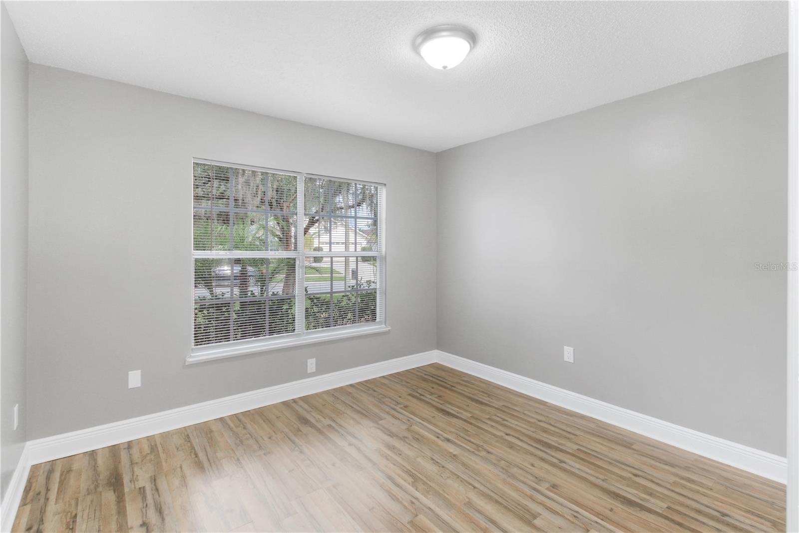 Image 8 of 20 For 707 Brightview Drive