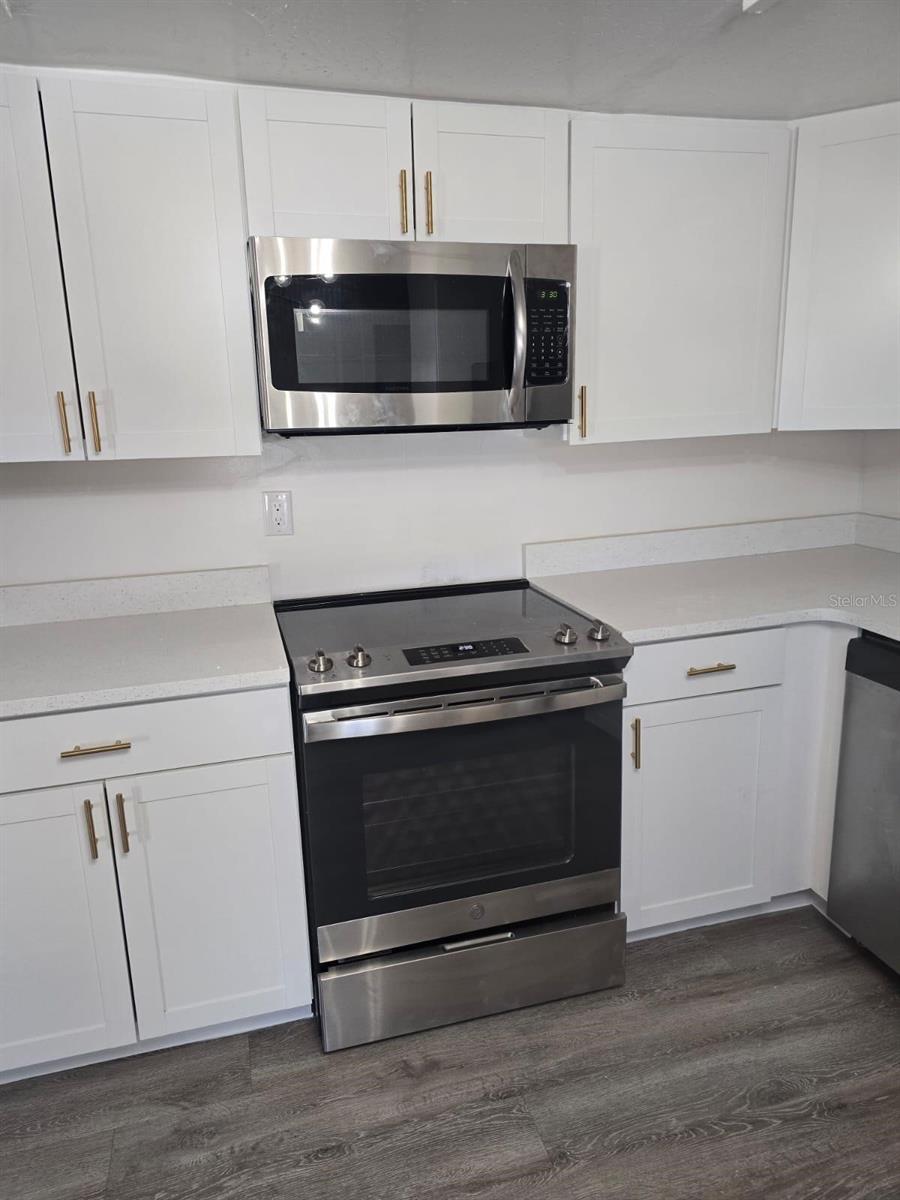 Image 4 of 19 For 815 St Charles Drive