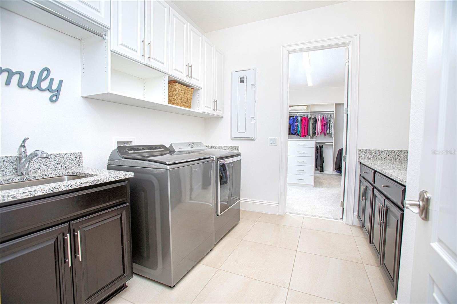 Image 32 of 66 For 10840 Mobberley Circle