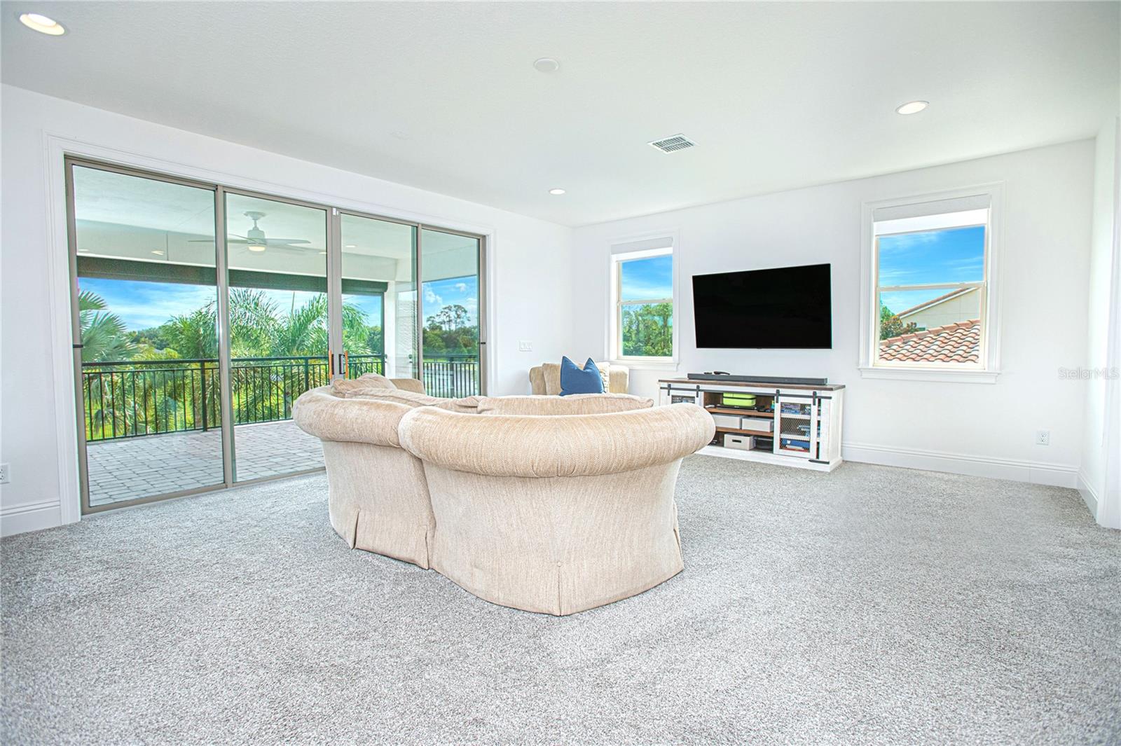 Image 40 of 66 For 10840 Mobberley Circle