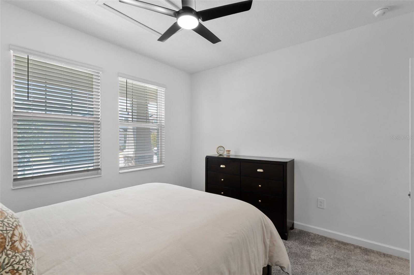 Listing photo id 22 for 11791 Language Way