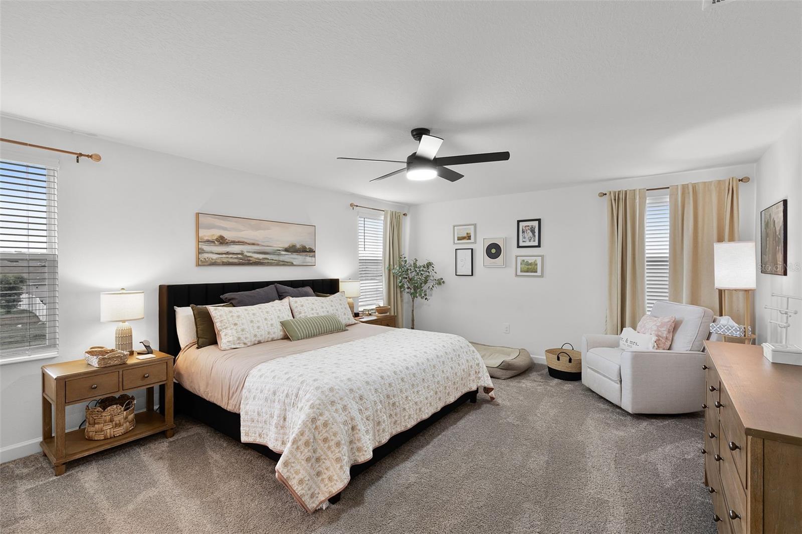 Listing photo id 27 for 11791 Language Way