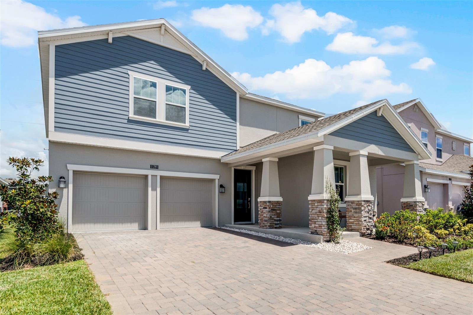 Listing photo id 1 for 11791 Language Way