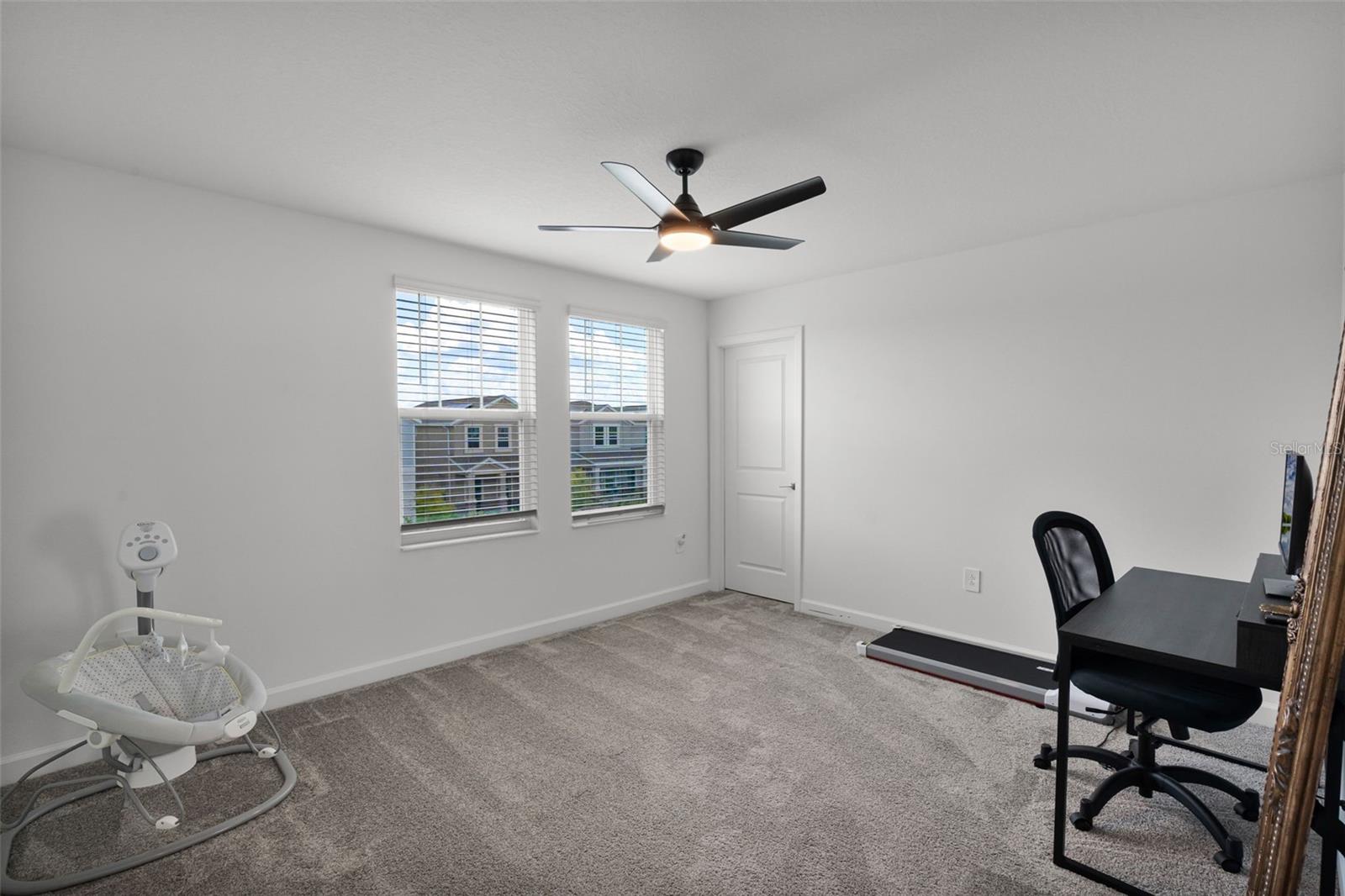 Listing photo id 41 for 11791 Language Way