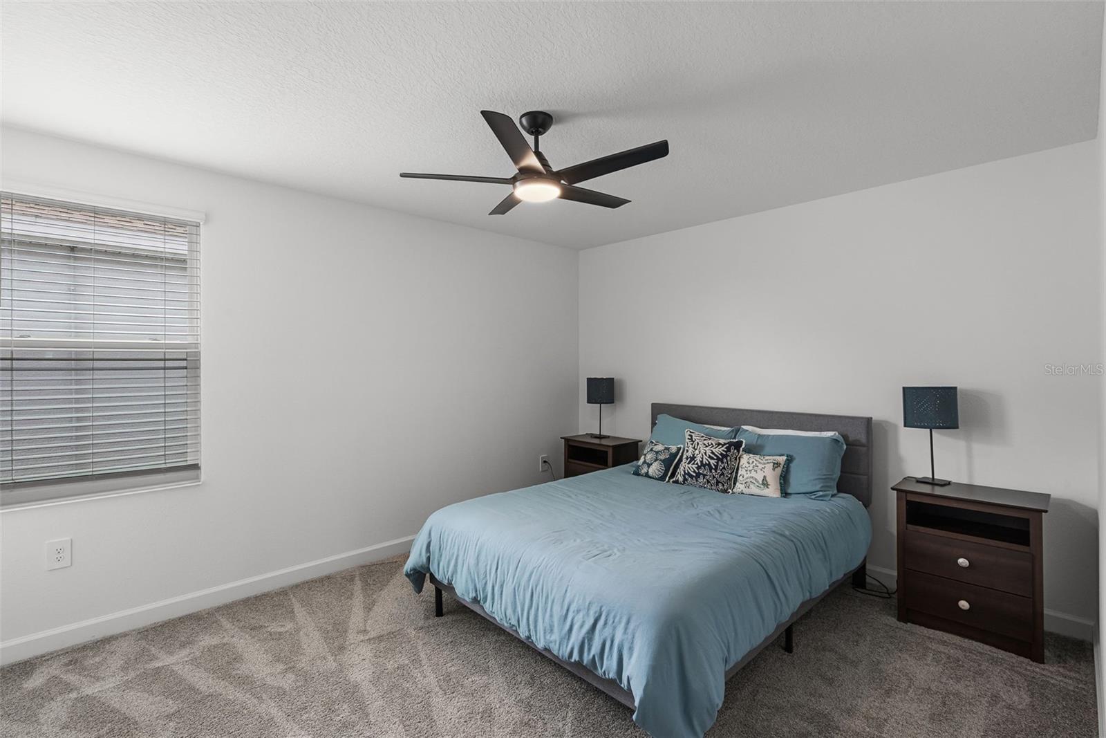 Listing photo id 43 for 11791 Language Way