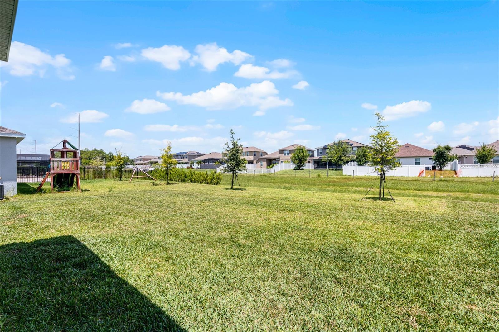 Listing photo id 47 for 11791 Language Way
