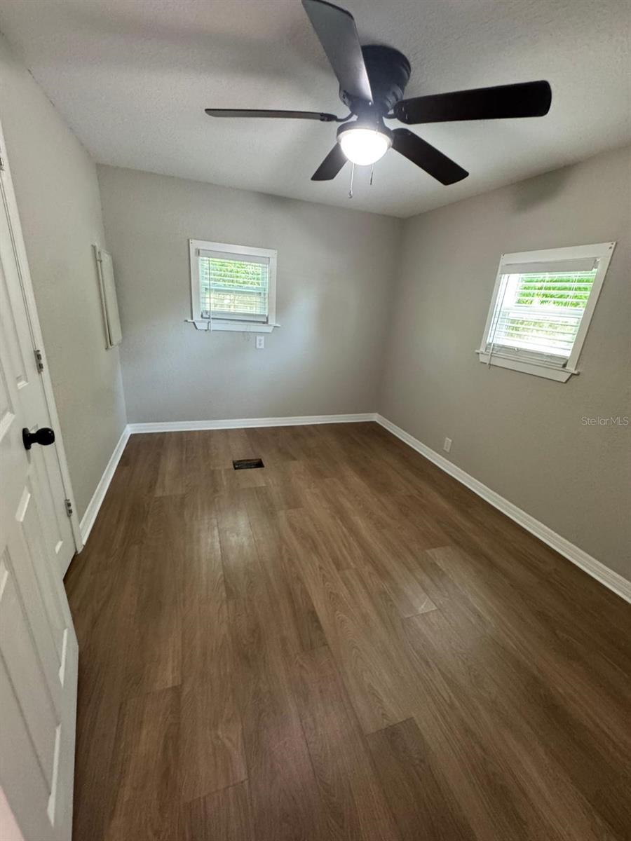 Image 10 of 16 For 608 River Village Drive