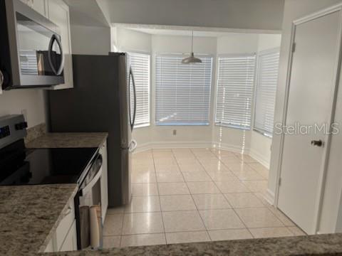 Image 5 of 15 For 1024 Whalebone Bay Drive