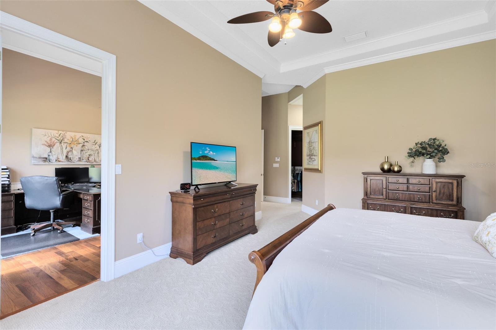 Image 19 of 46 For 202 Arrowhead Court