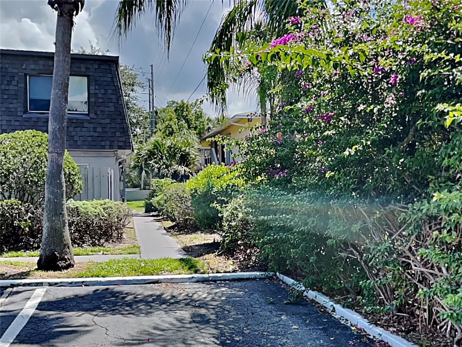 Details for 1954 Conway Road 11, ORLANDO, FL 32812