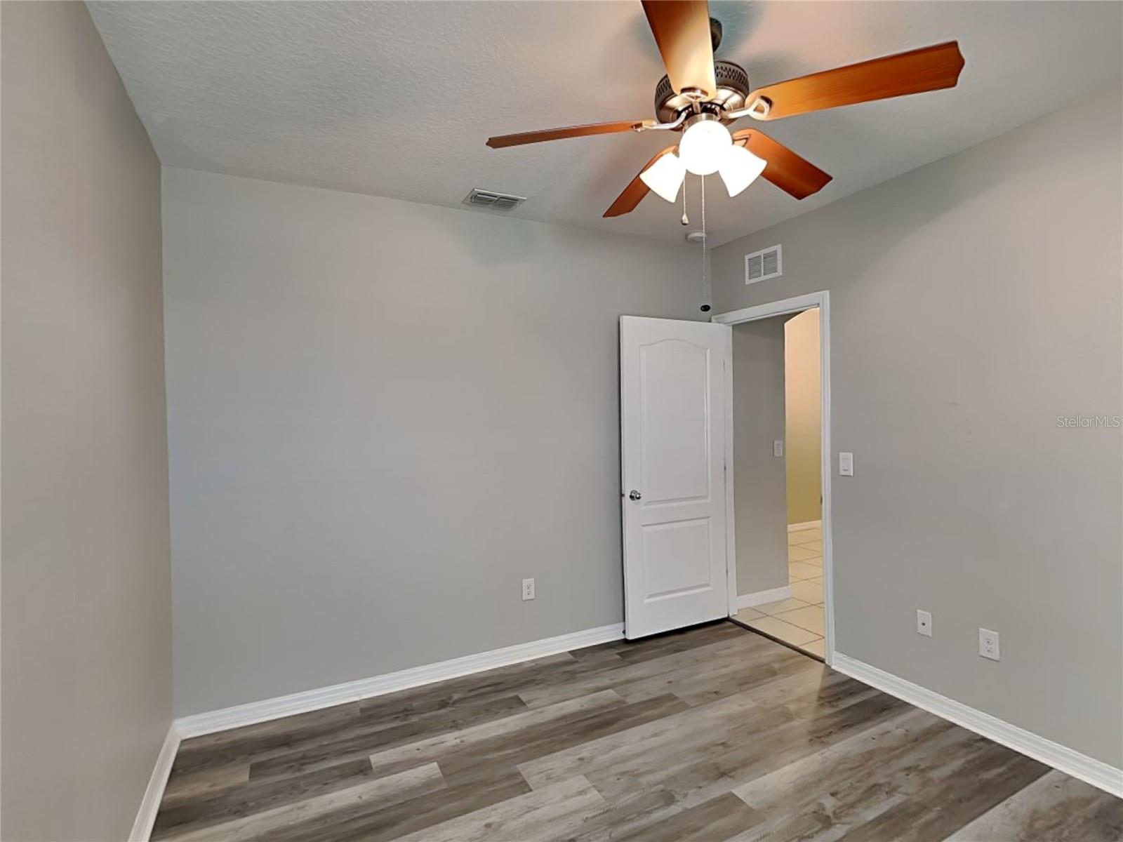 Image 14 of 16 For 4140 Sophia Boulevard