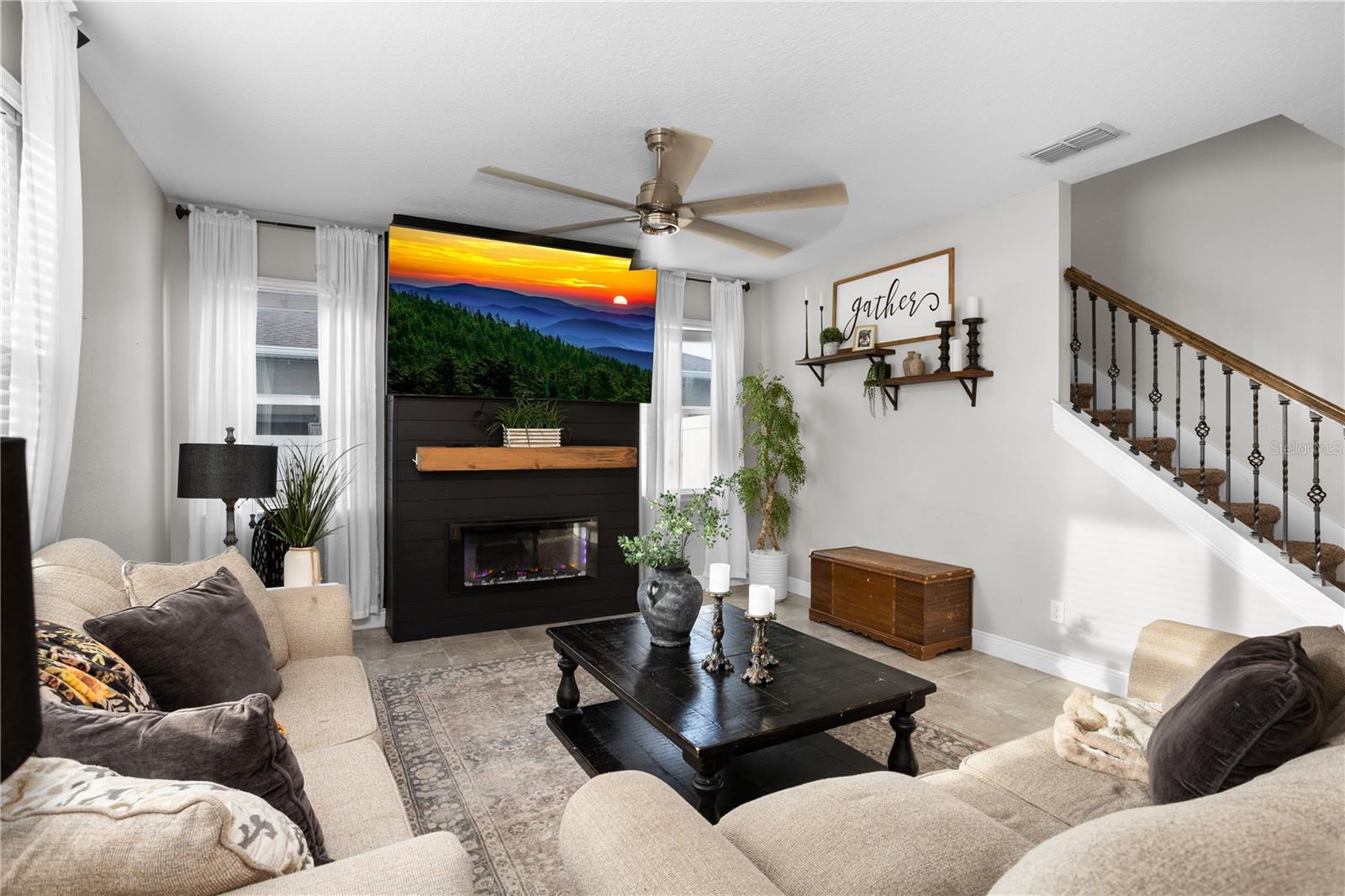 Image 10 of 35 For 4288 Tigris Drive