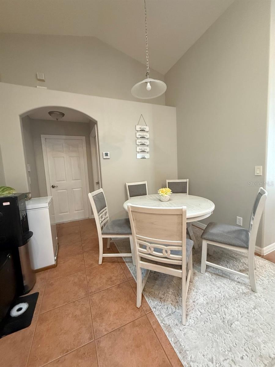 Image 10 of 27 For 9331 Pecky Cypress Way