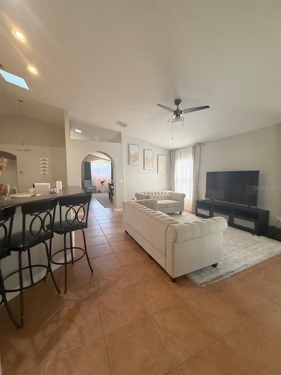 Image 11 of 27 For 9331 Pecky Cypress Way