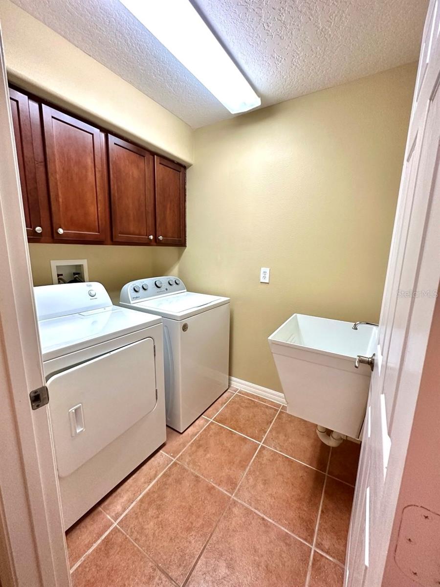 Image 22 of 27 For 9331 Pecky Cypress Way