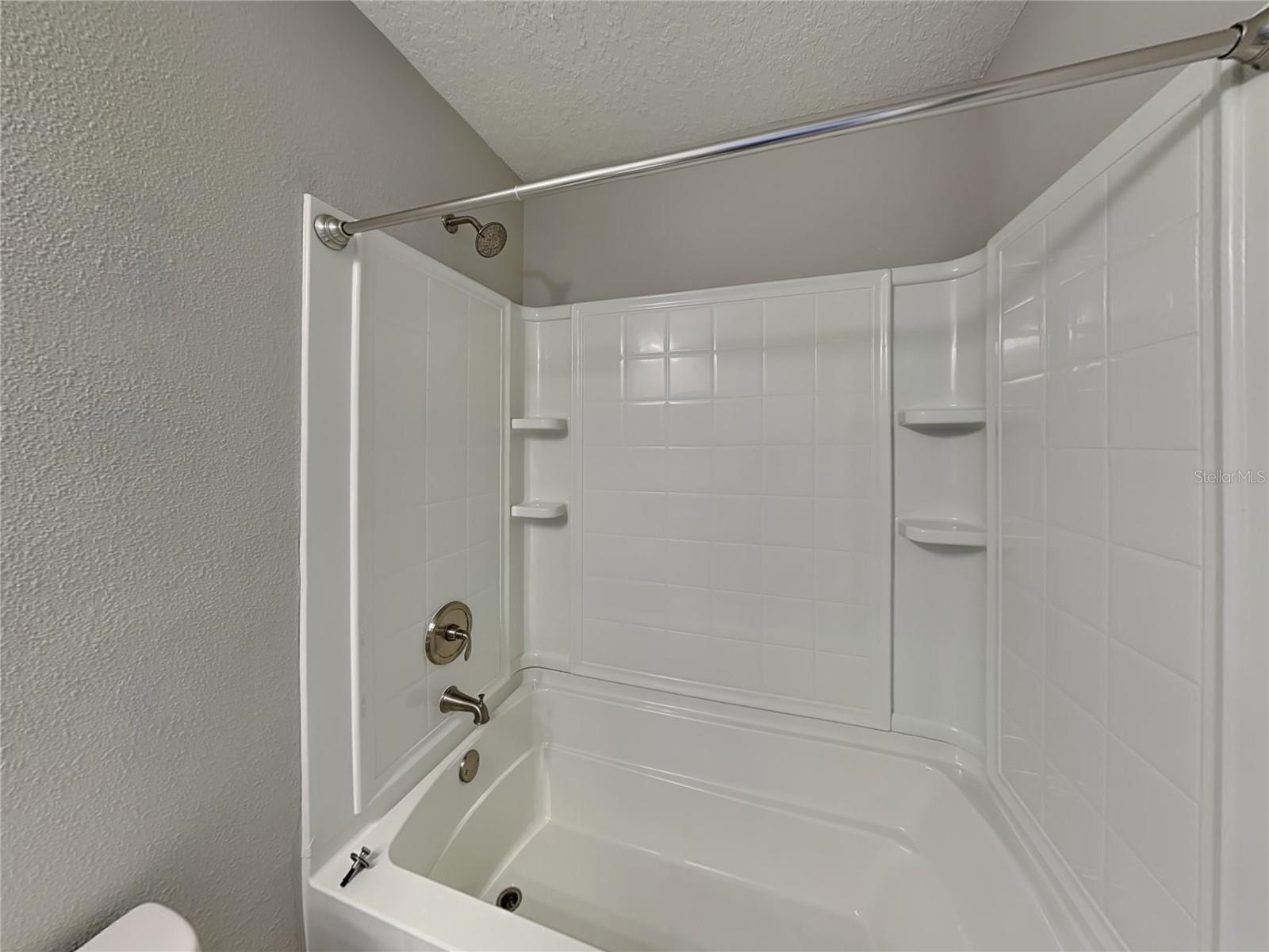 Image 13 of 16 For 944 Rum Place