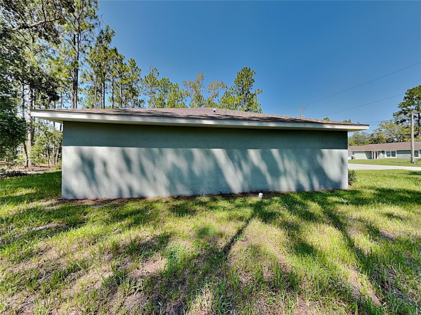 Image 15 of 16 For 944 Rum Place