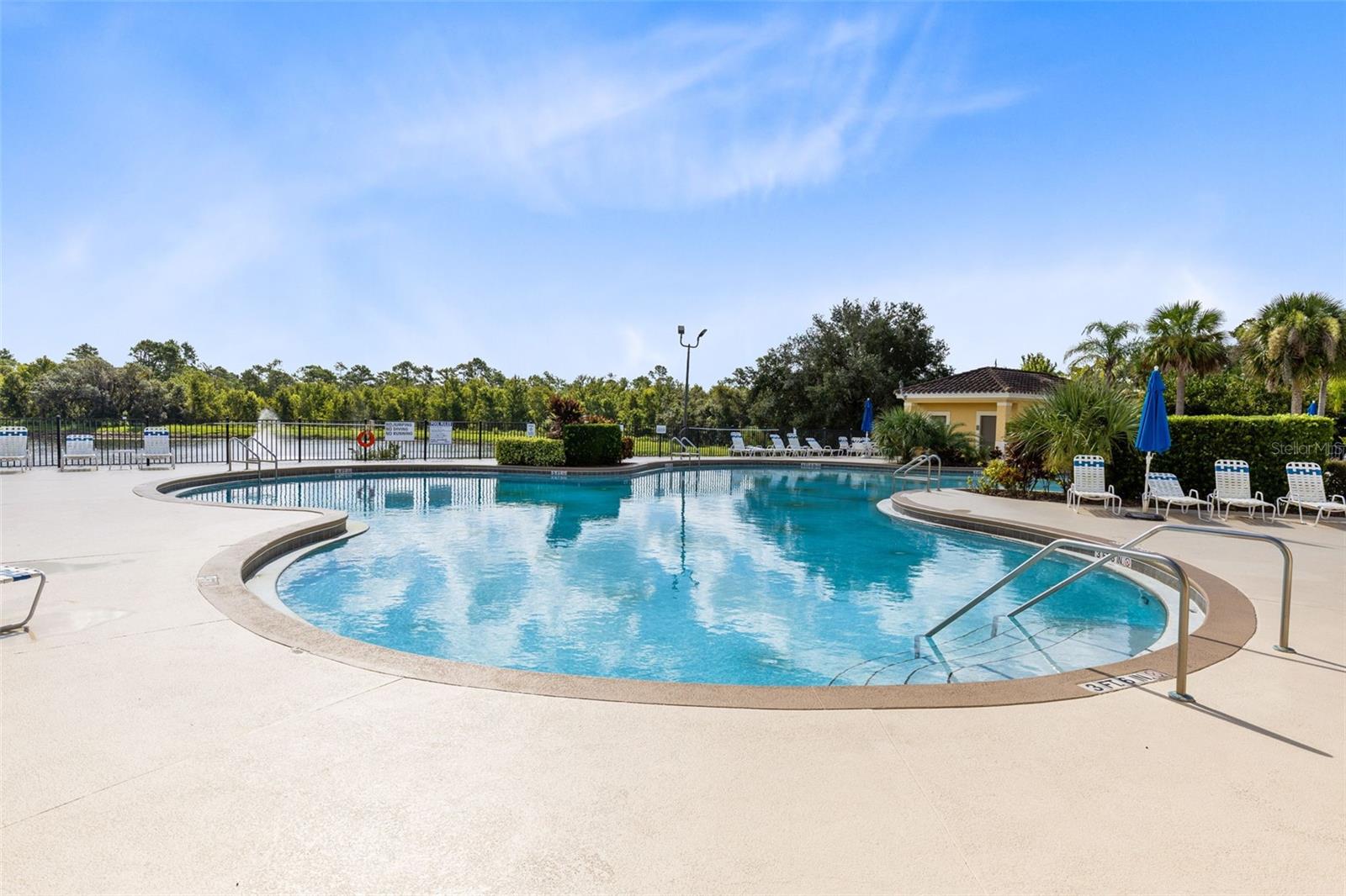 Image 25 of 35 For 2805 Oakwater Drive 166