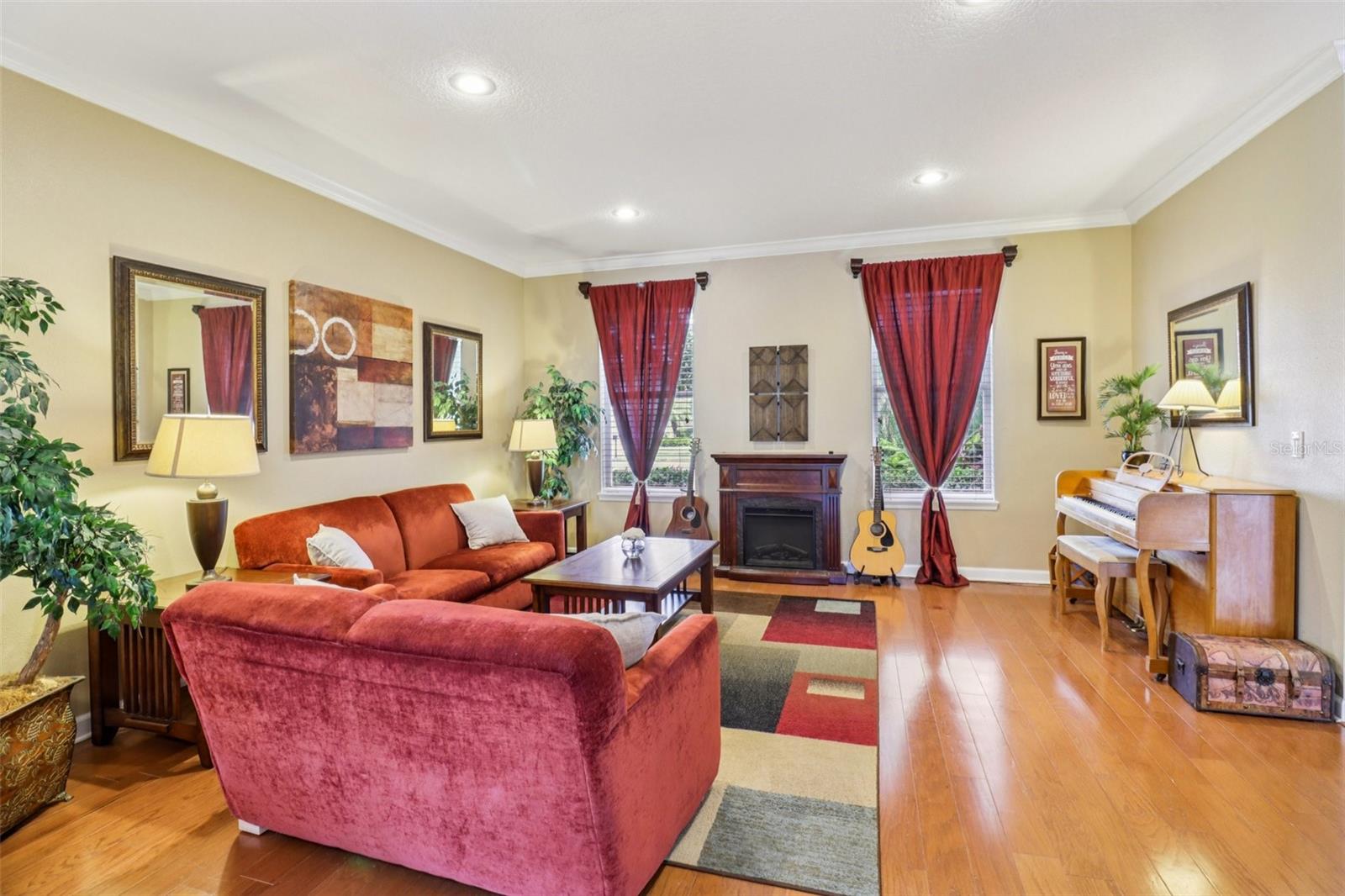 Image 10 of 50 For 3831 Brantley Place Circle