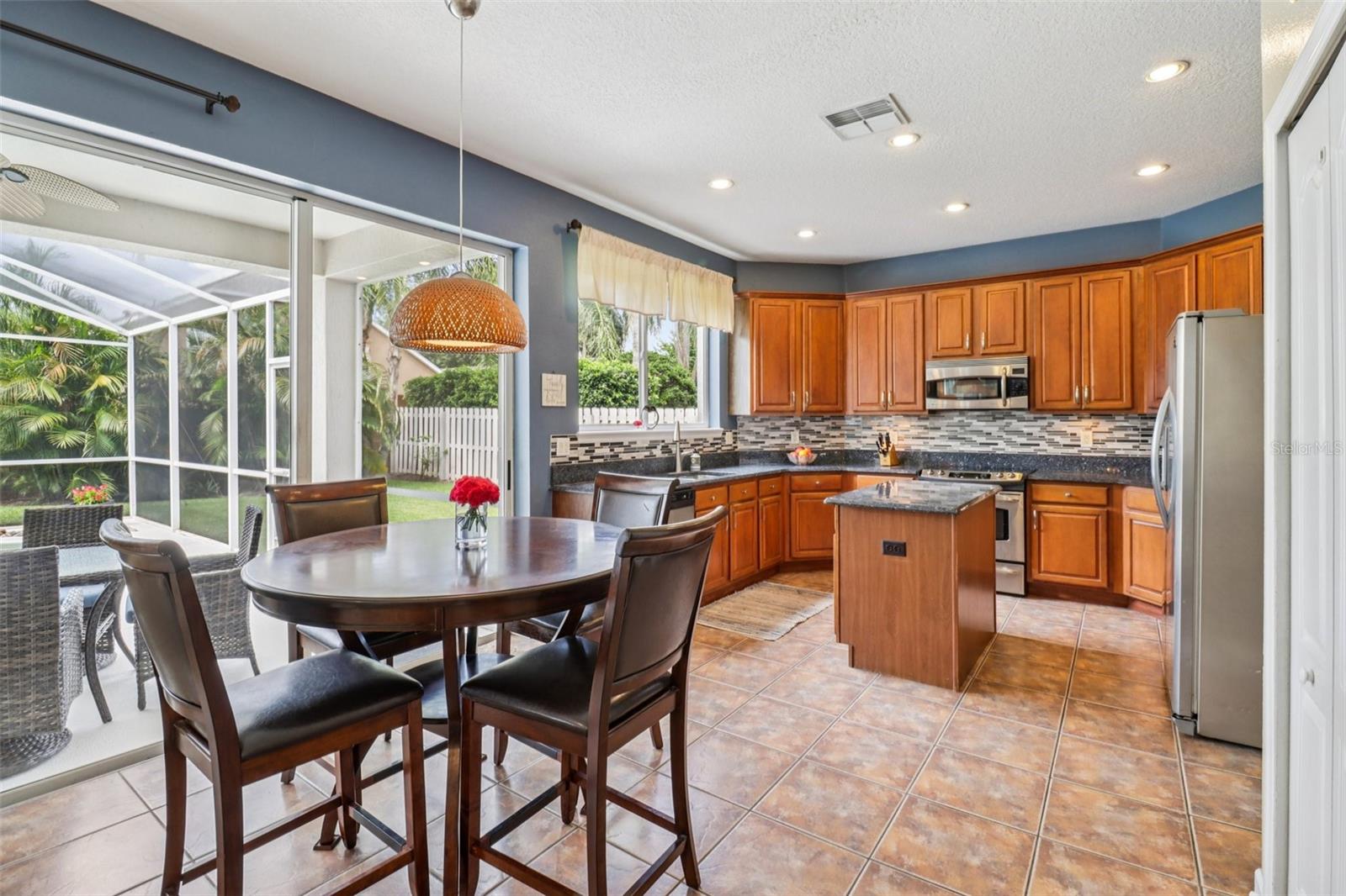 Image 17 of 50 For 3831 Brantley Place Circle
