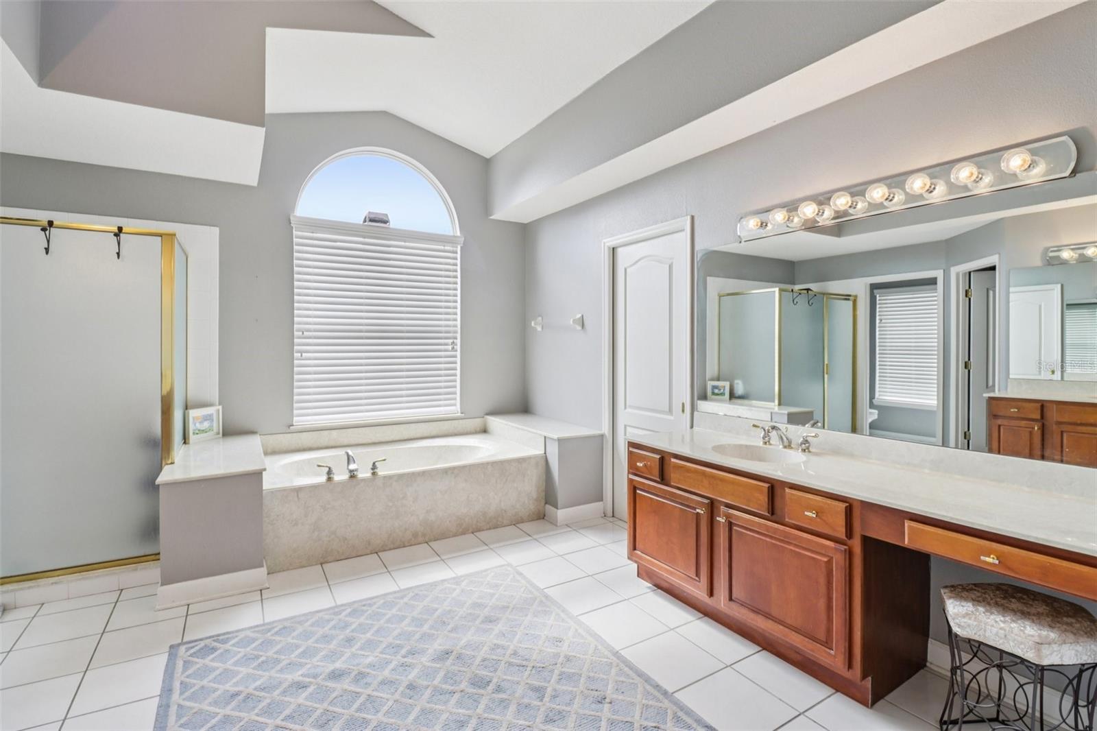 Image 29 of 50 For 3831 Brantley Place Circle
