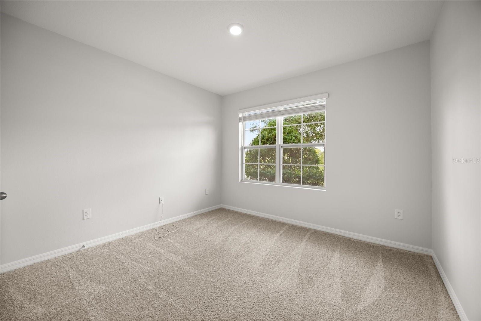 Image 18 of 27 For 922 Guadalupe Drive