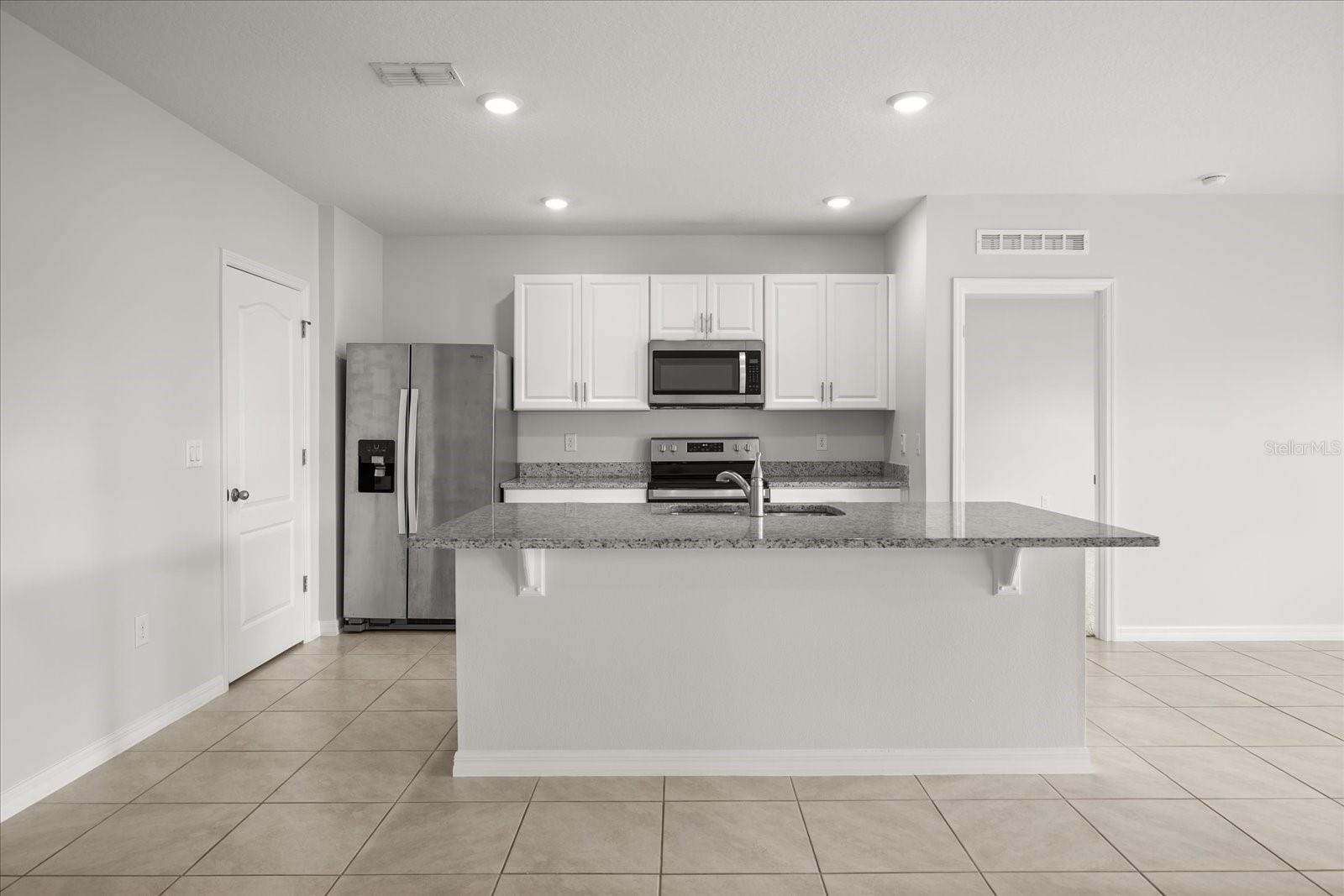 Image 7 of 27 For 922 Guadalupe Drive