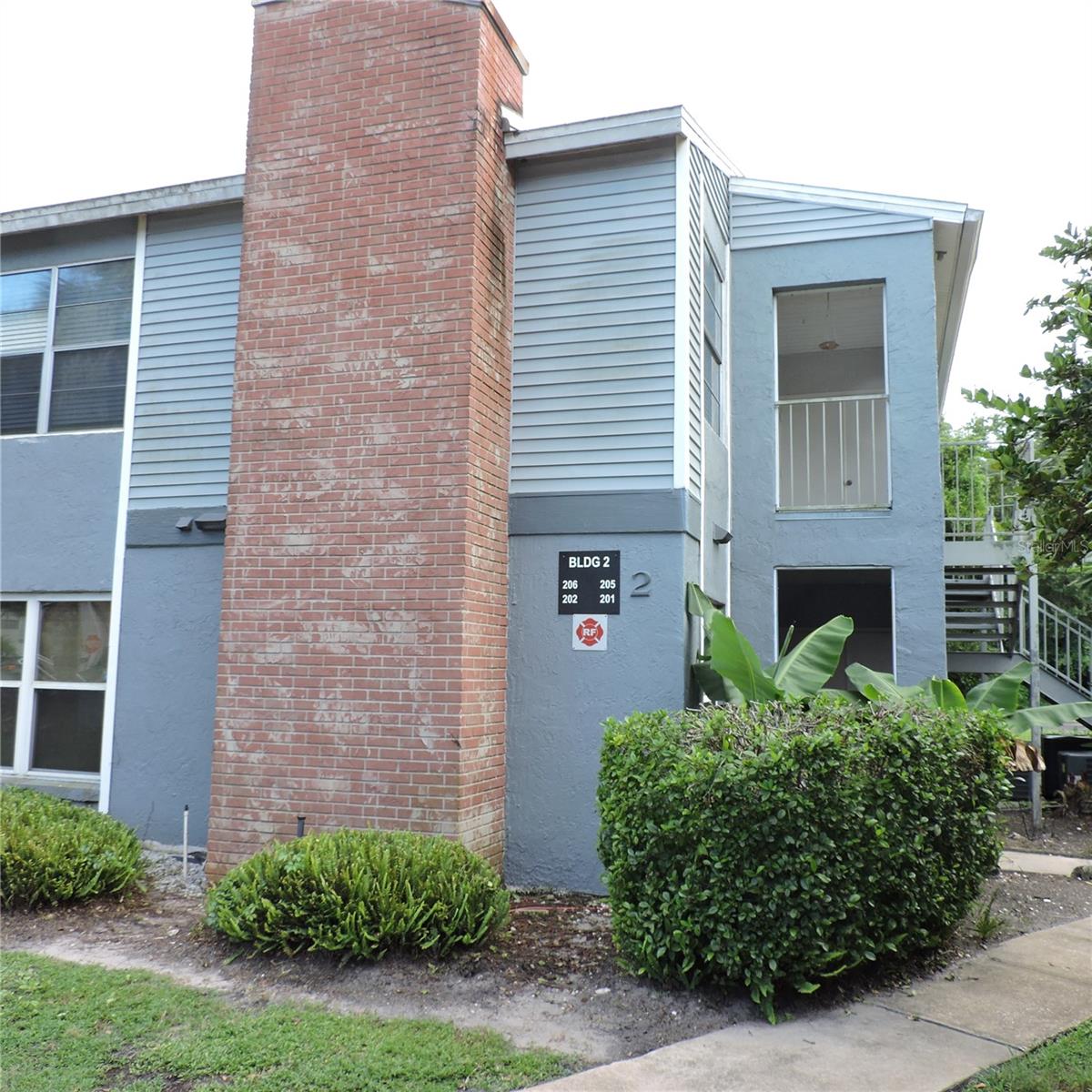 Image 2 of 60 For 206 Northlake Drive 206
