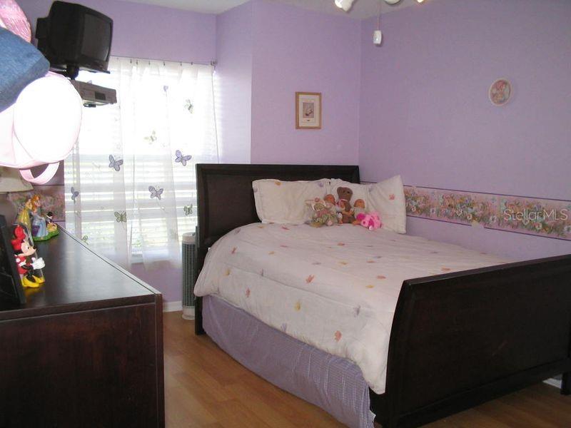 Image 4 of 8 For 725 La Costa Street