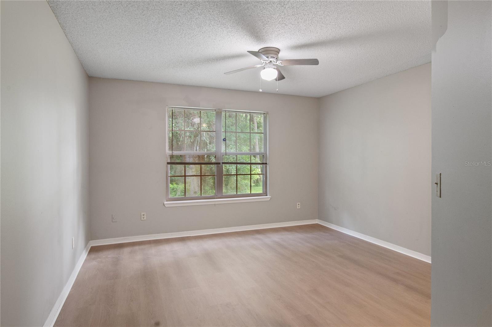 Image 8 of 21 For 3705 Lake Orlando Parkway 370