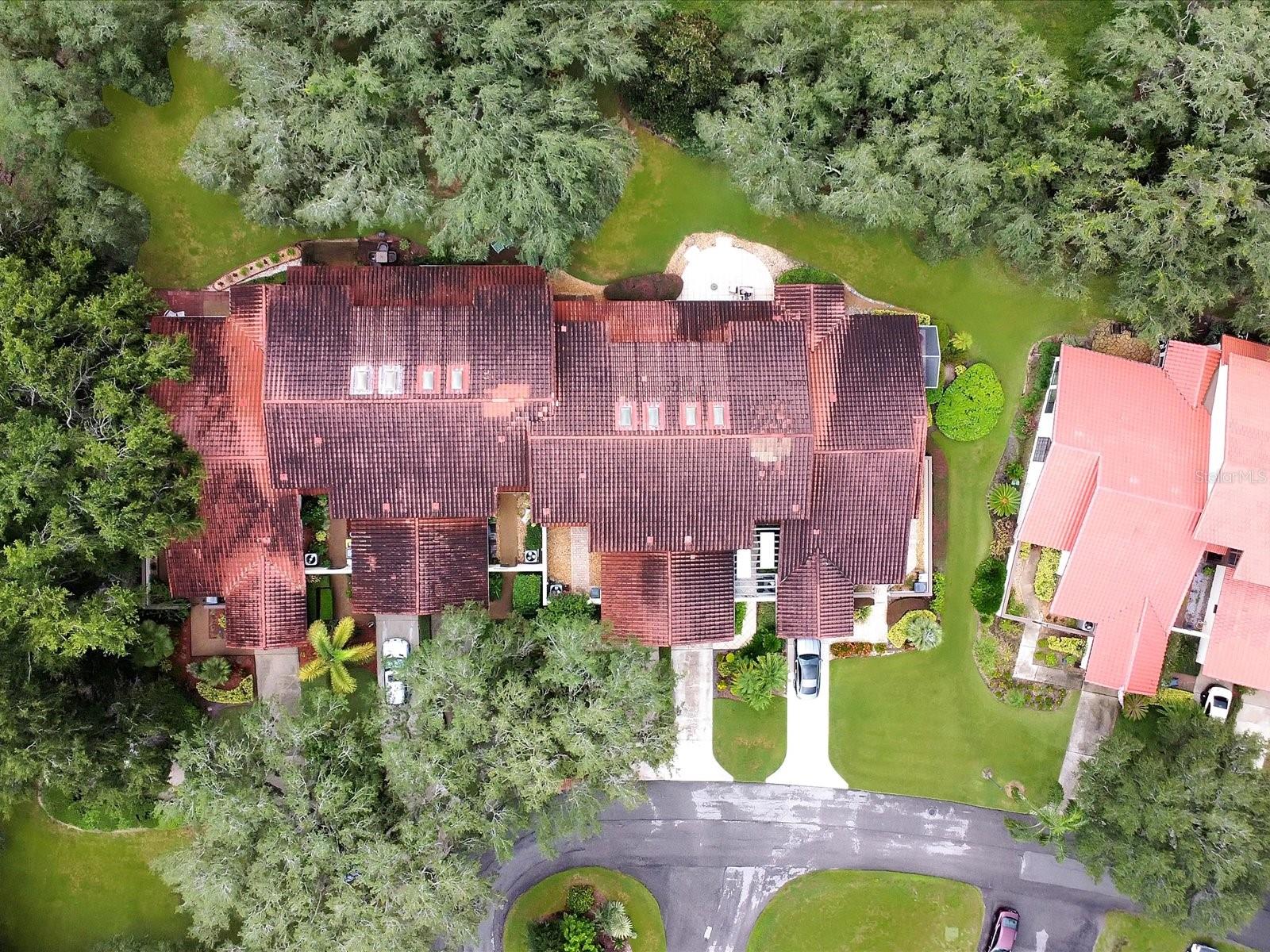 Image 36 of 44 For 153 Stratford Court