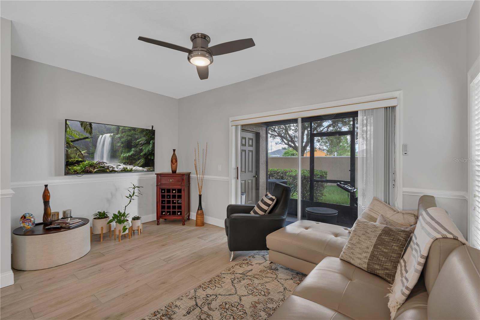 Image 8 of 48 For 3375 Wilshire Way Road 18