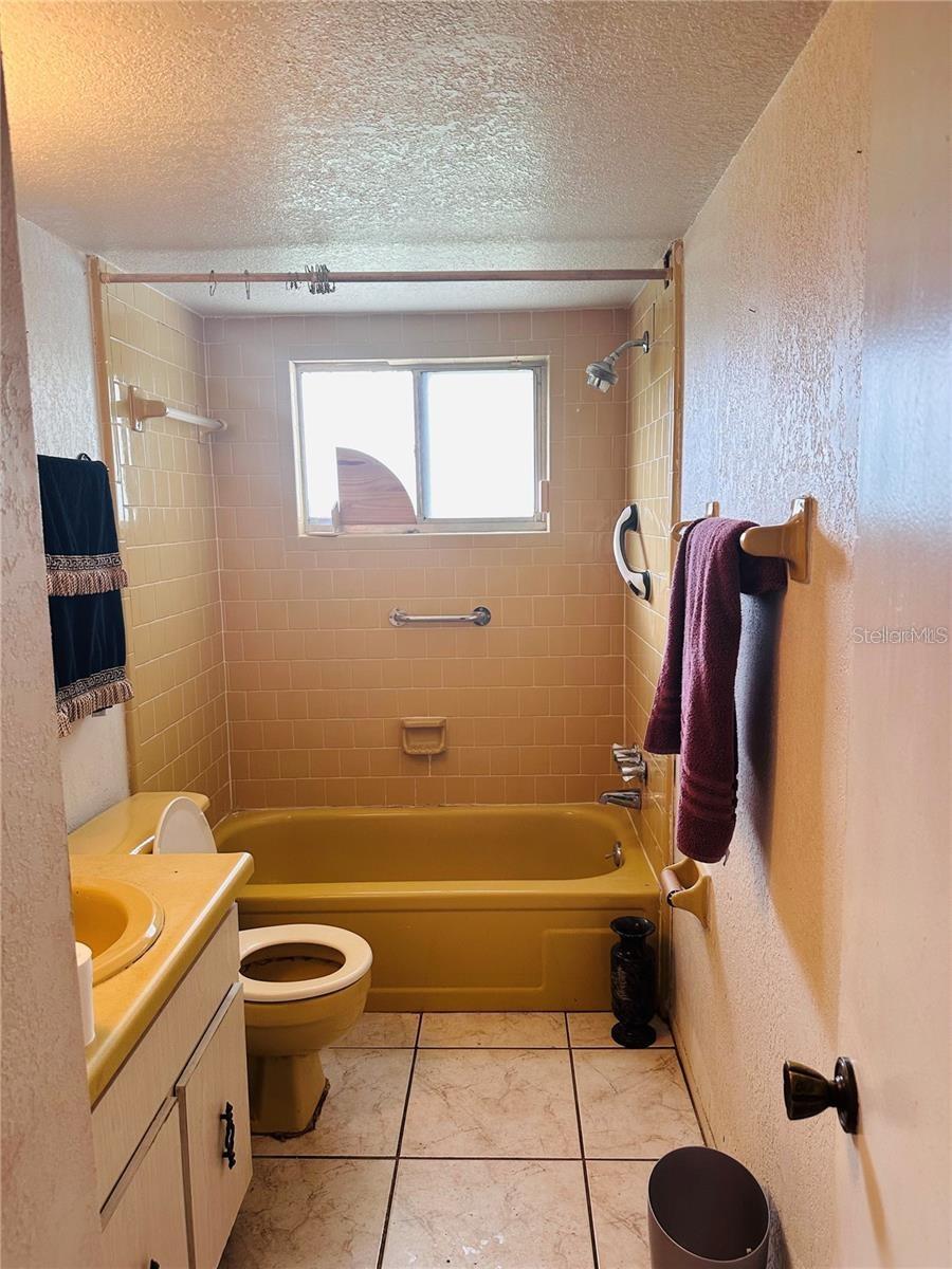 Image 6 of 11 For 4830 Norwalk Place