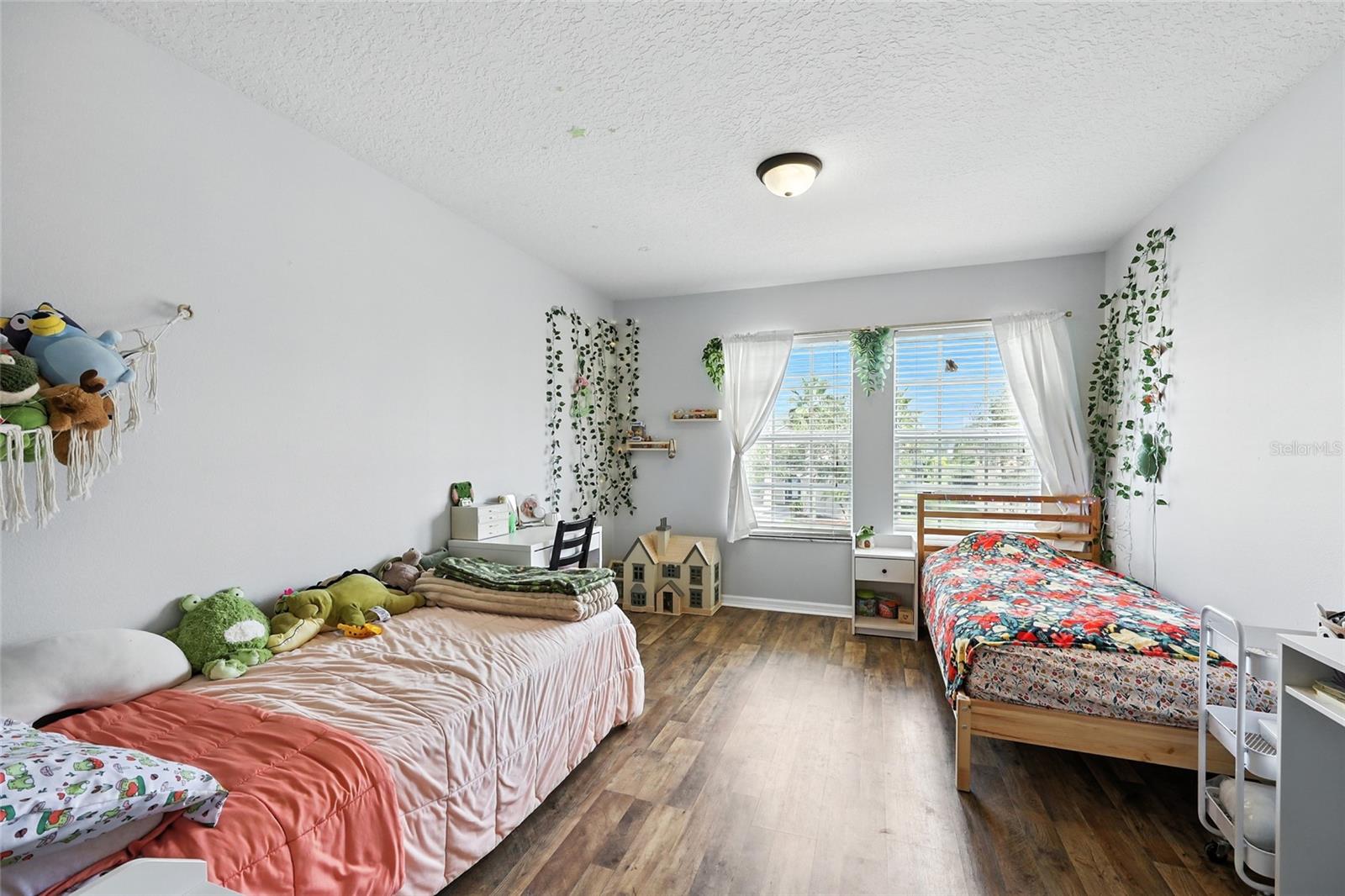 Image 37 of 61 For 5816 Covington Cove Way