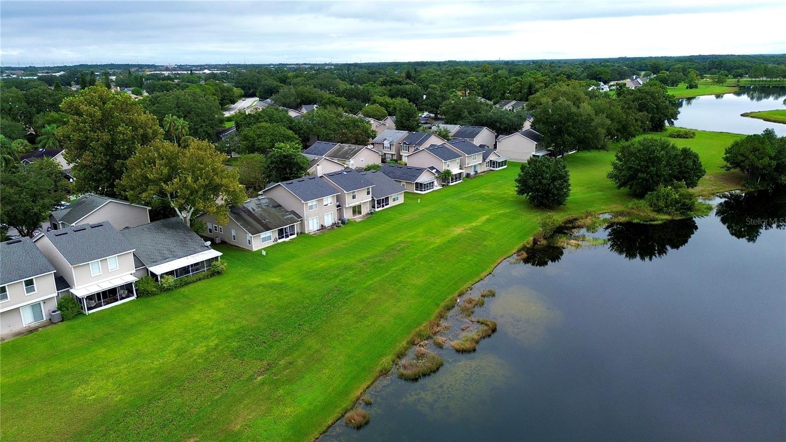 Image 20 of 24 For 12264 Shady Spring Way 104