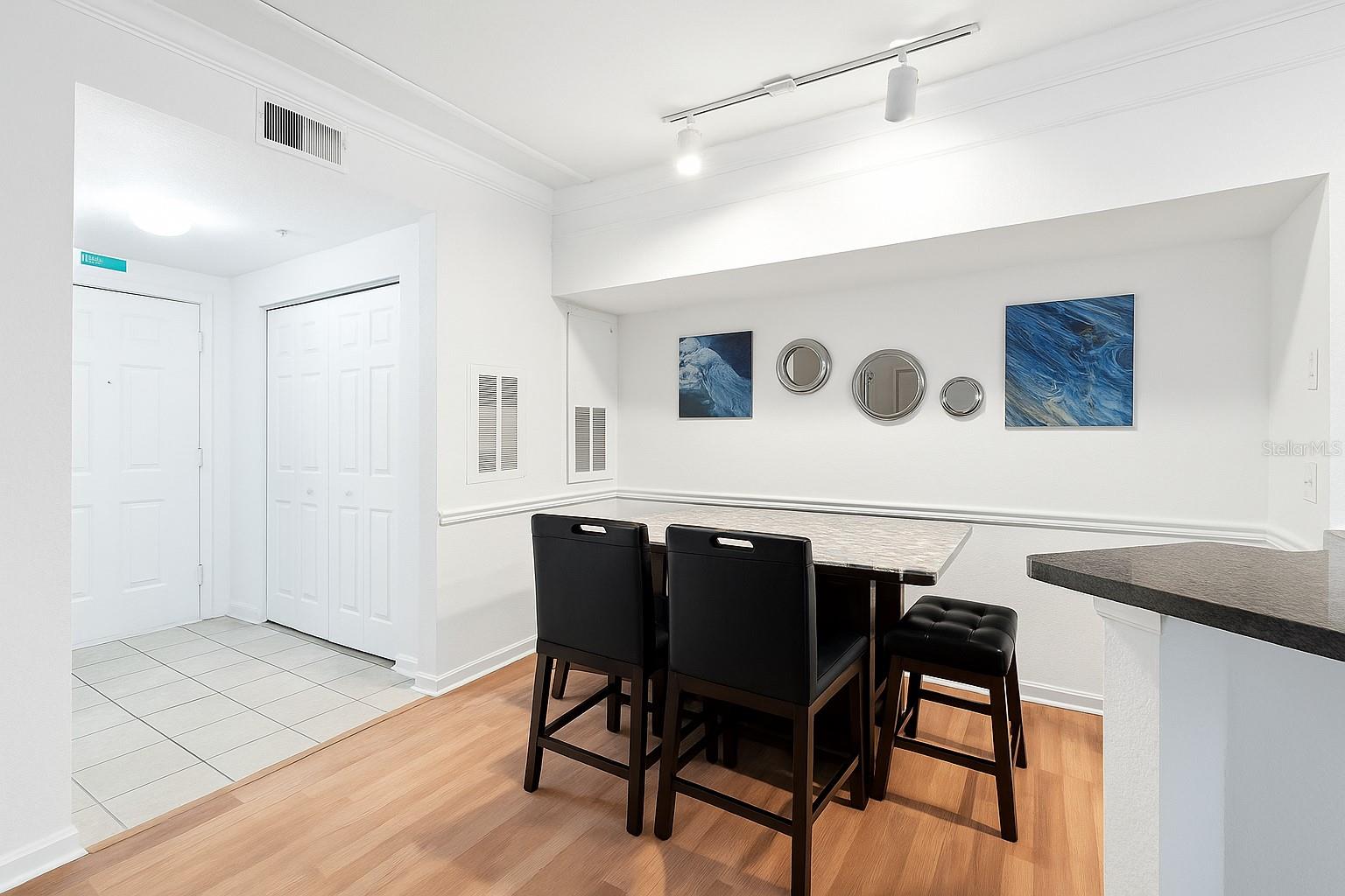 Image 6 of 25 For 3384 Corona Village Way 106