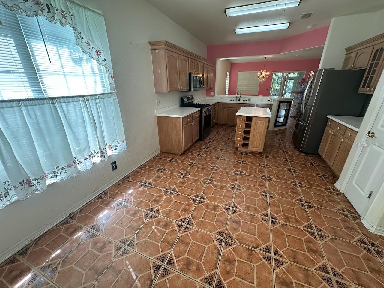 Image 11 of 22 For 9105 125th Loop