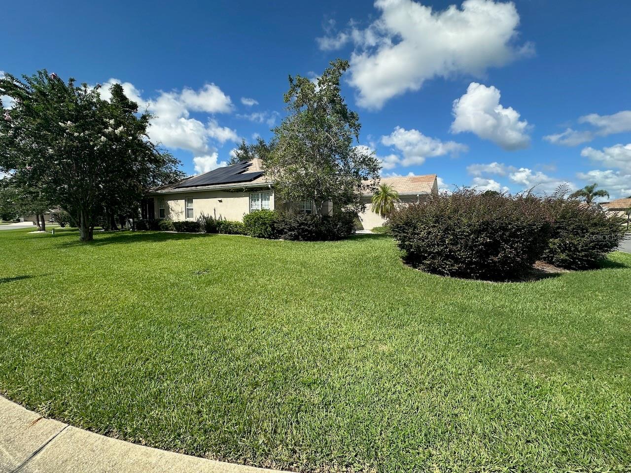 Image 2 of 22 For 9105 125th Loop