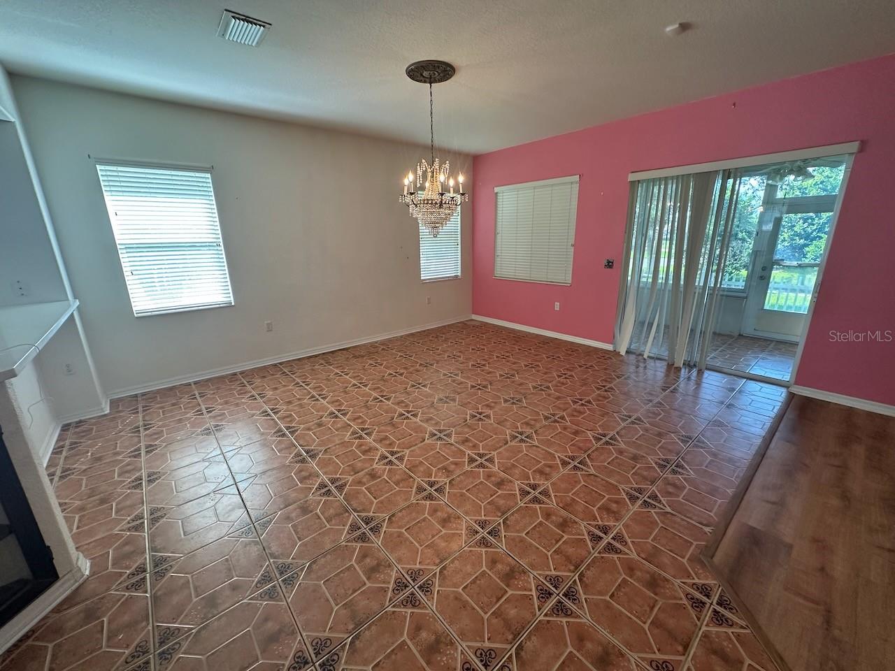 Image 5 of 22 For 9105 125th Loop