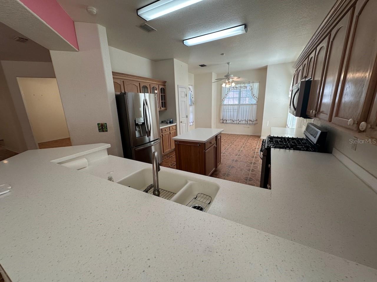 Image 7 of 22 For 9105 125th Loop