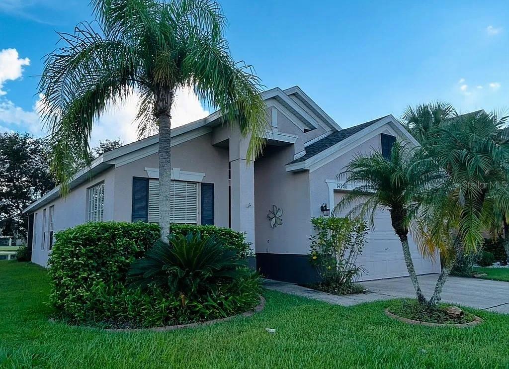 Image 2 of 48 For 14974 Huntcliff Park Way