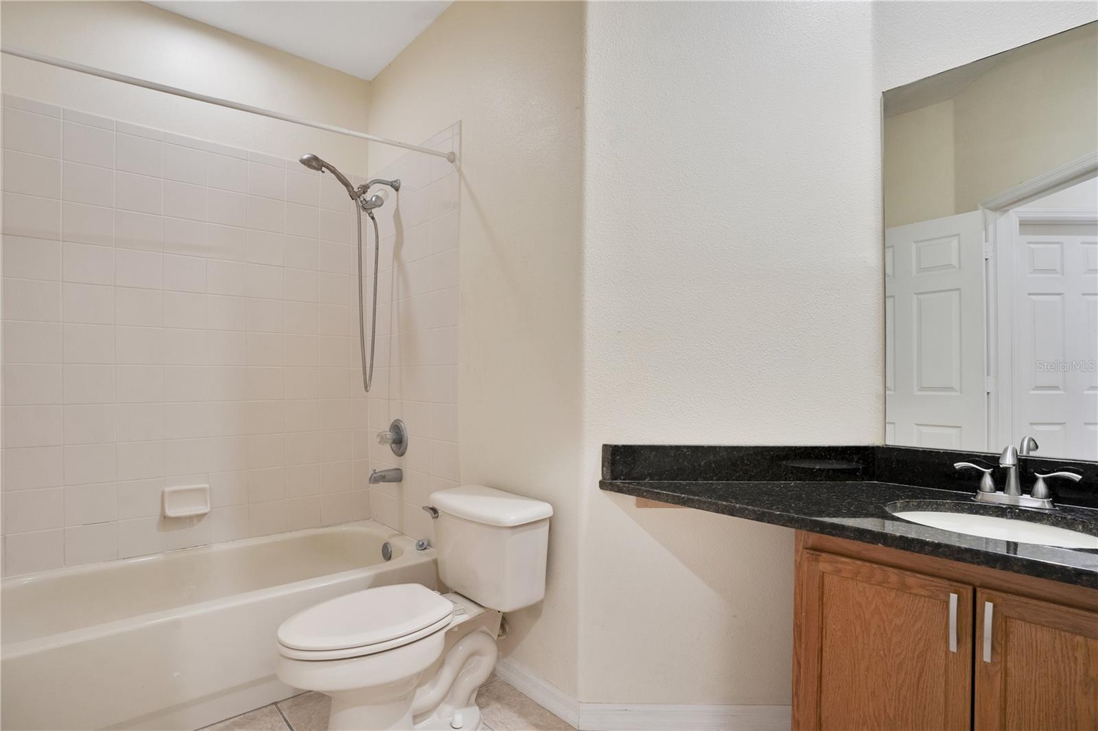Image 20 of 48 For 14974 Huntcliff Park Way