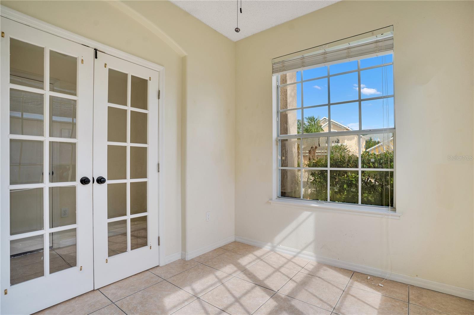 Image 24 of 48 For 14974 Huntcliff Park Way