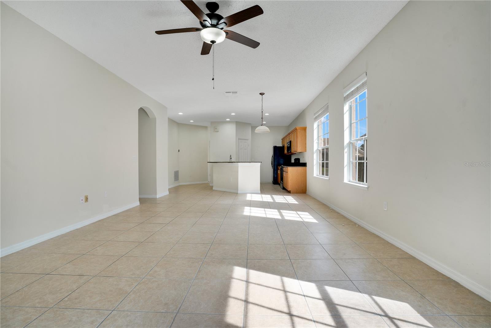 Image 8 of 48 For 14974 Huntcliff Park Way