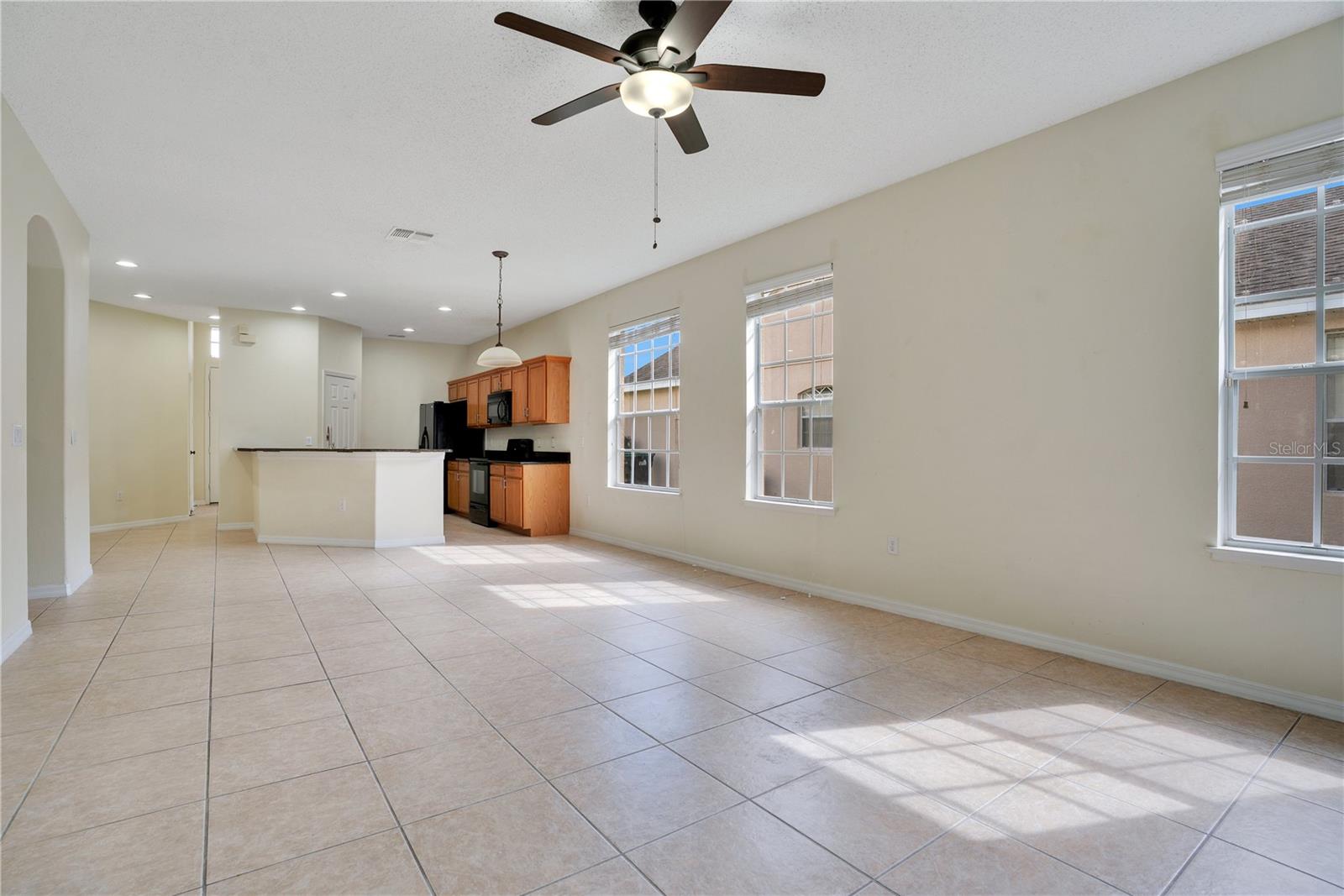 Image 9 of 48 For 14974 Huntcliff Park Way