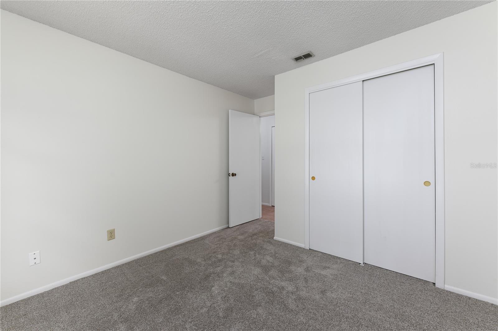 Image 12 of 26 For 1221 La Mesa Avenue