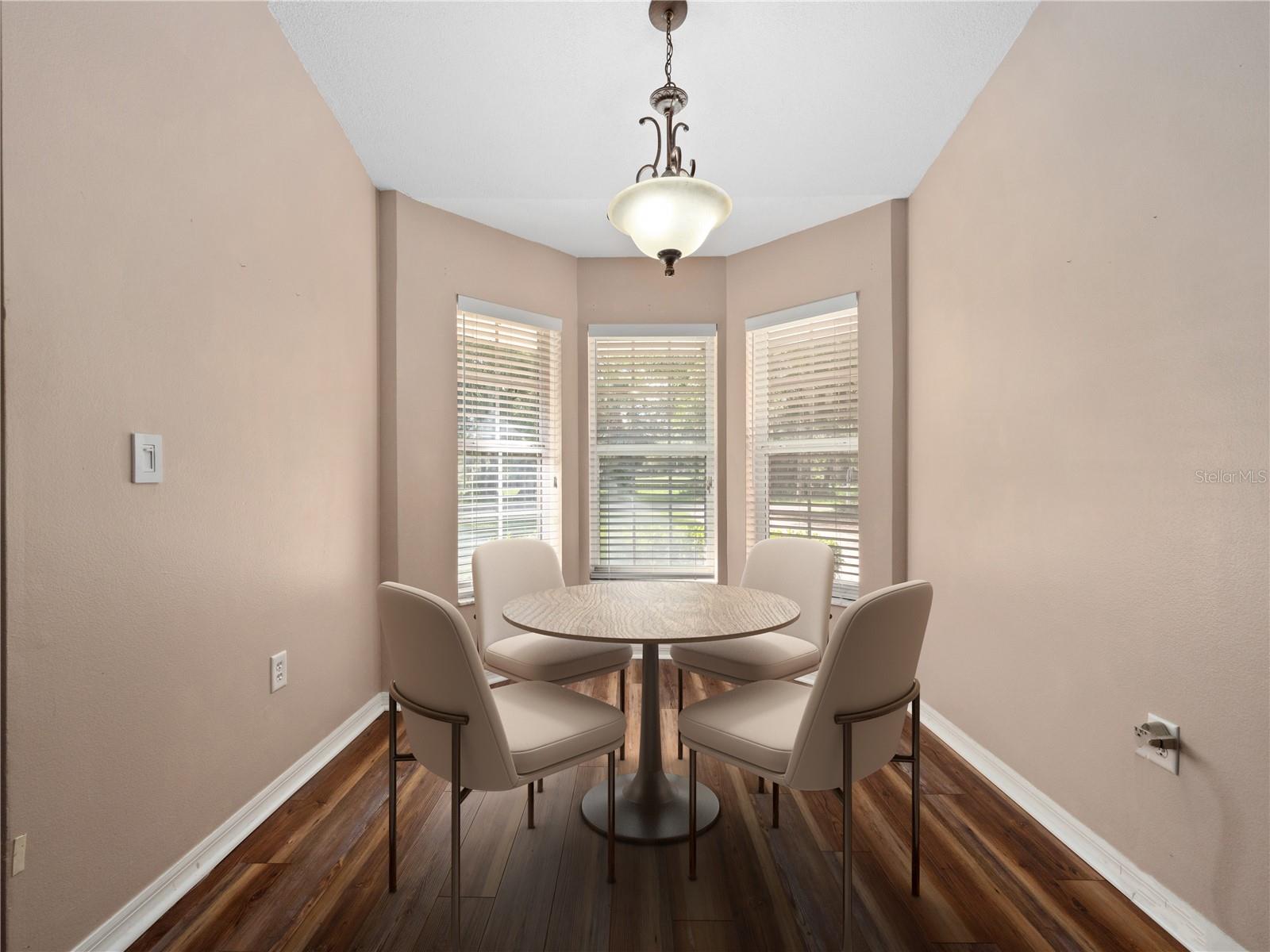 Image 16 of 91 For 25731 Lido Ave